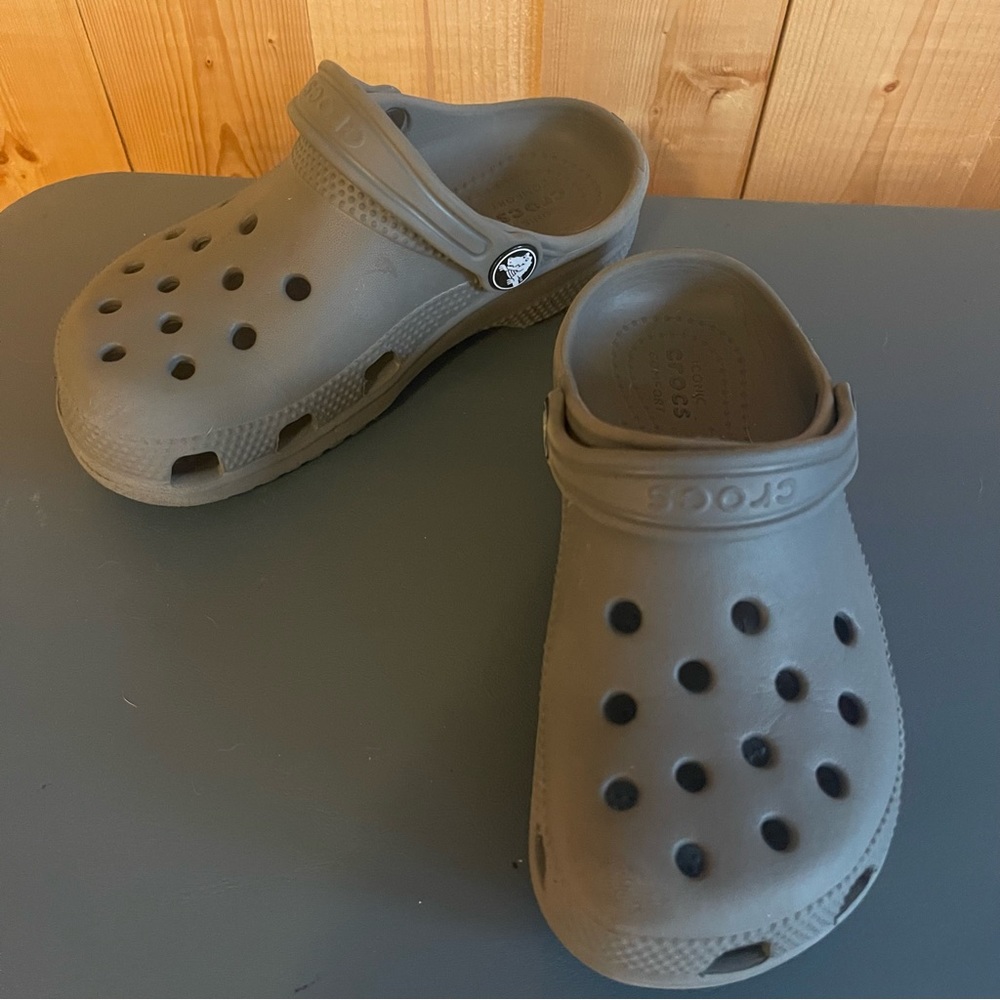 Kids Crocs Gray Size 12